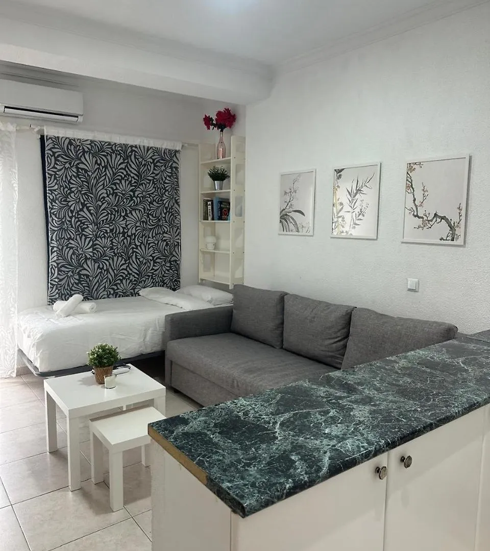 Estudio Vacaciones En Los Alamos Torremolinos