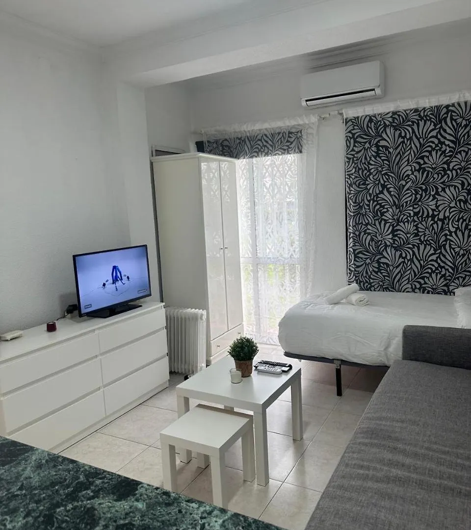 Estudio Vacaciones En Los Alamos Torremolinos 0*,  Spain